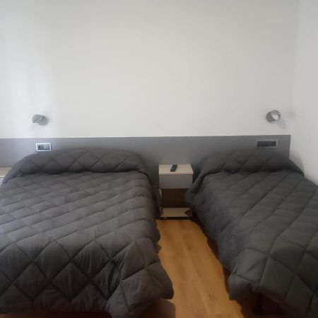 Hostal Outarelo Ourense Exteriér fotografie