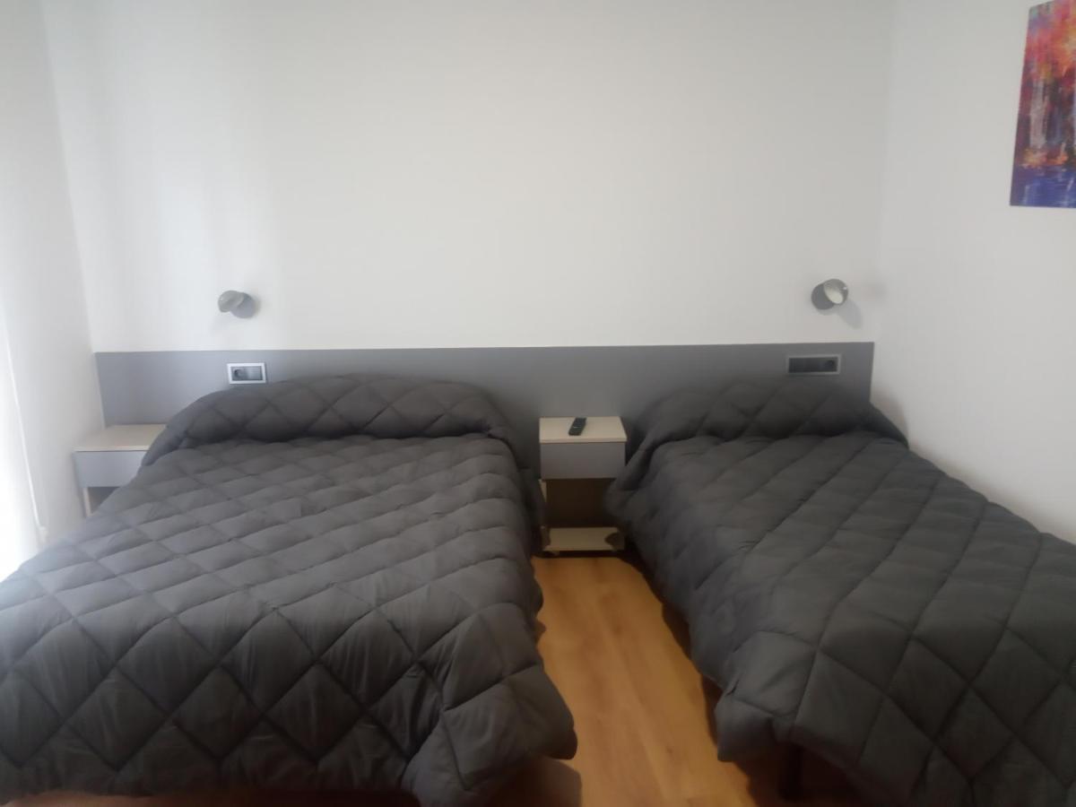 Hostal Outarelo Ourense Exteriér fotografie